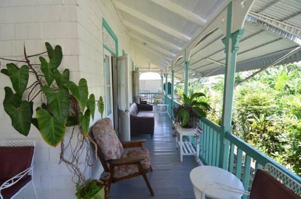 Holiday Home - Guest House 포트안토니오 외부 사진