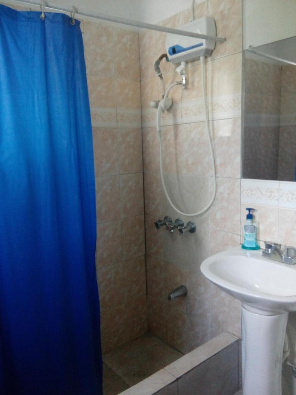 Holiday Home - Guest House 포트안토니오 외부 사진